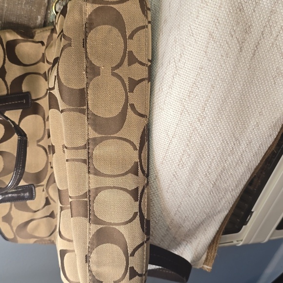 Coach Signature Brown Tote Bag - Picture 11 of 11